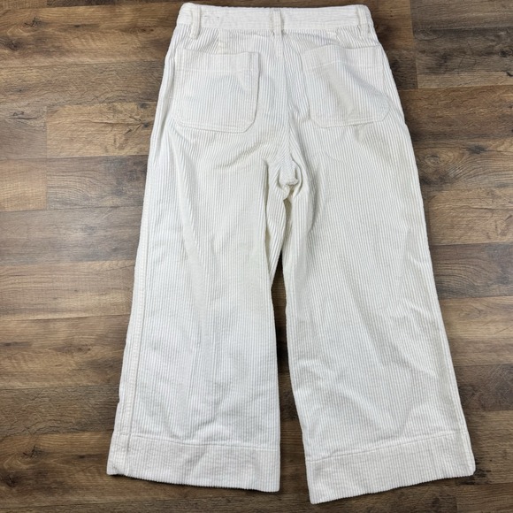 NWT NYDJ Not Your Daughter Jeans White Denim Crop Capri Tummy‎ Tuck Stretch 14 - Picture 2 of 9